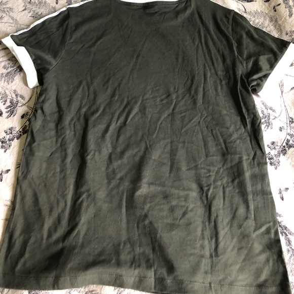 Adidas t shirt - Picture 5 of 6